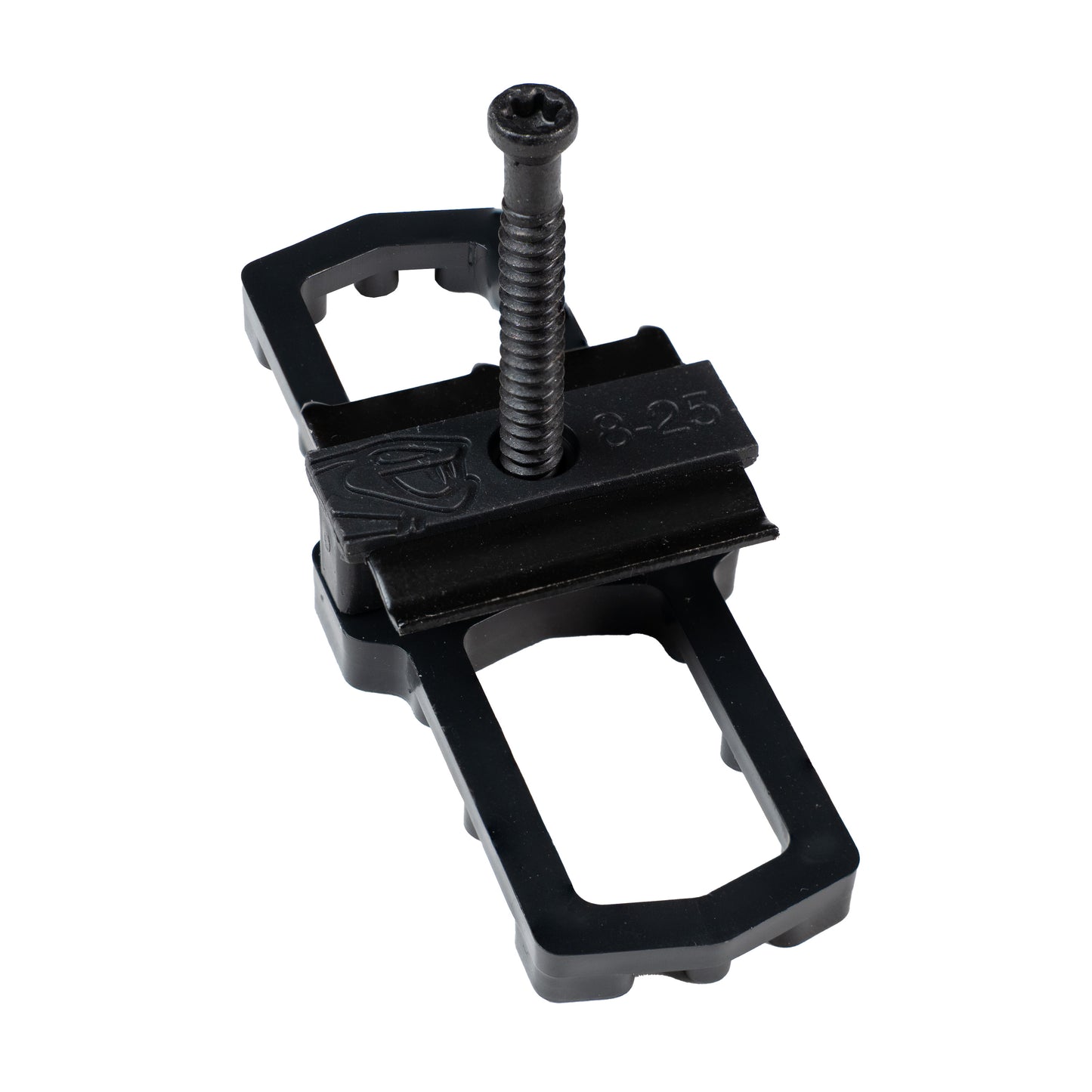 sku-cobra-hybrid-8-25_ambiance-1.jpg